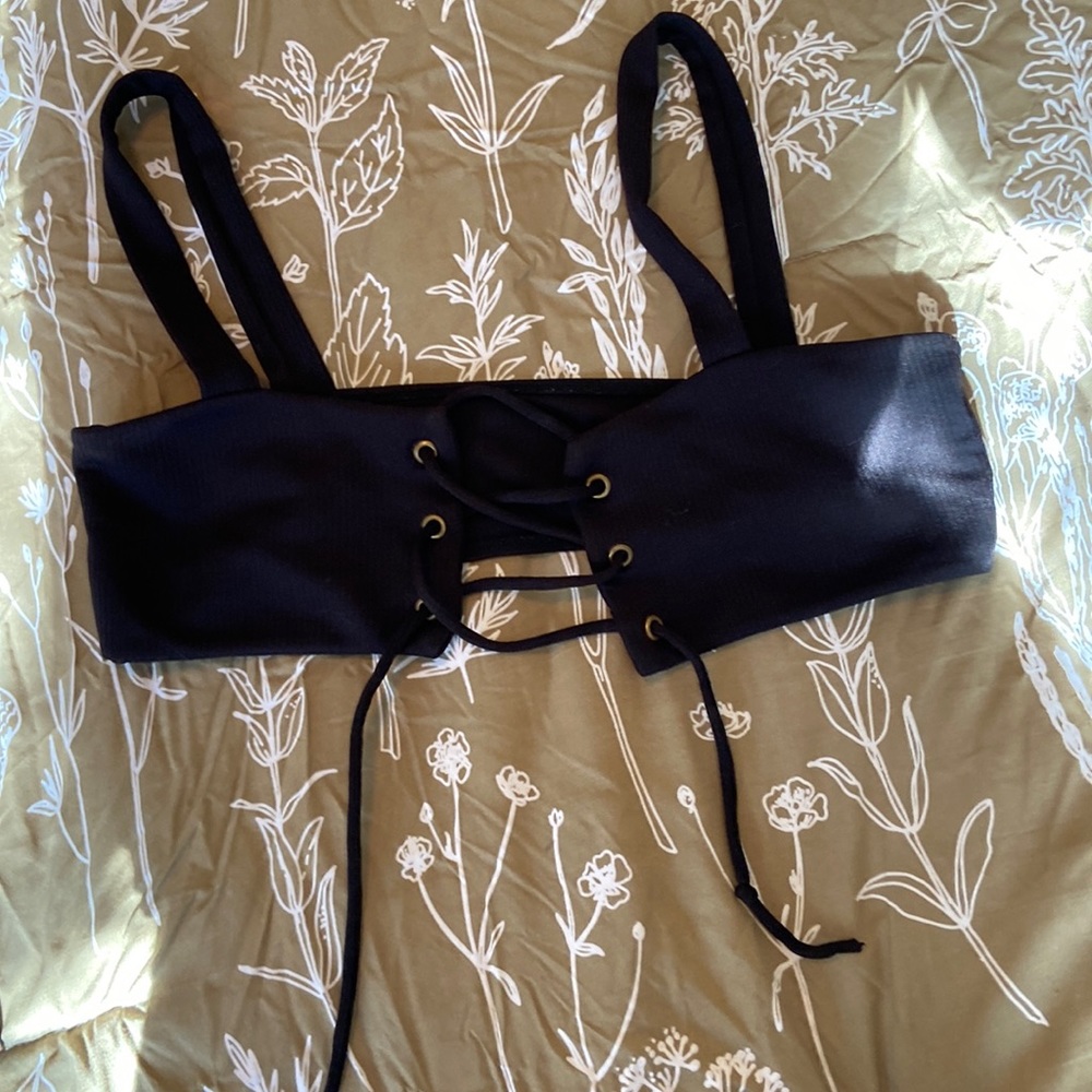 Black Tie-Front Bikini Top sz M/L